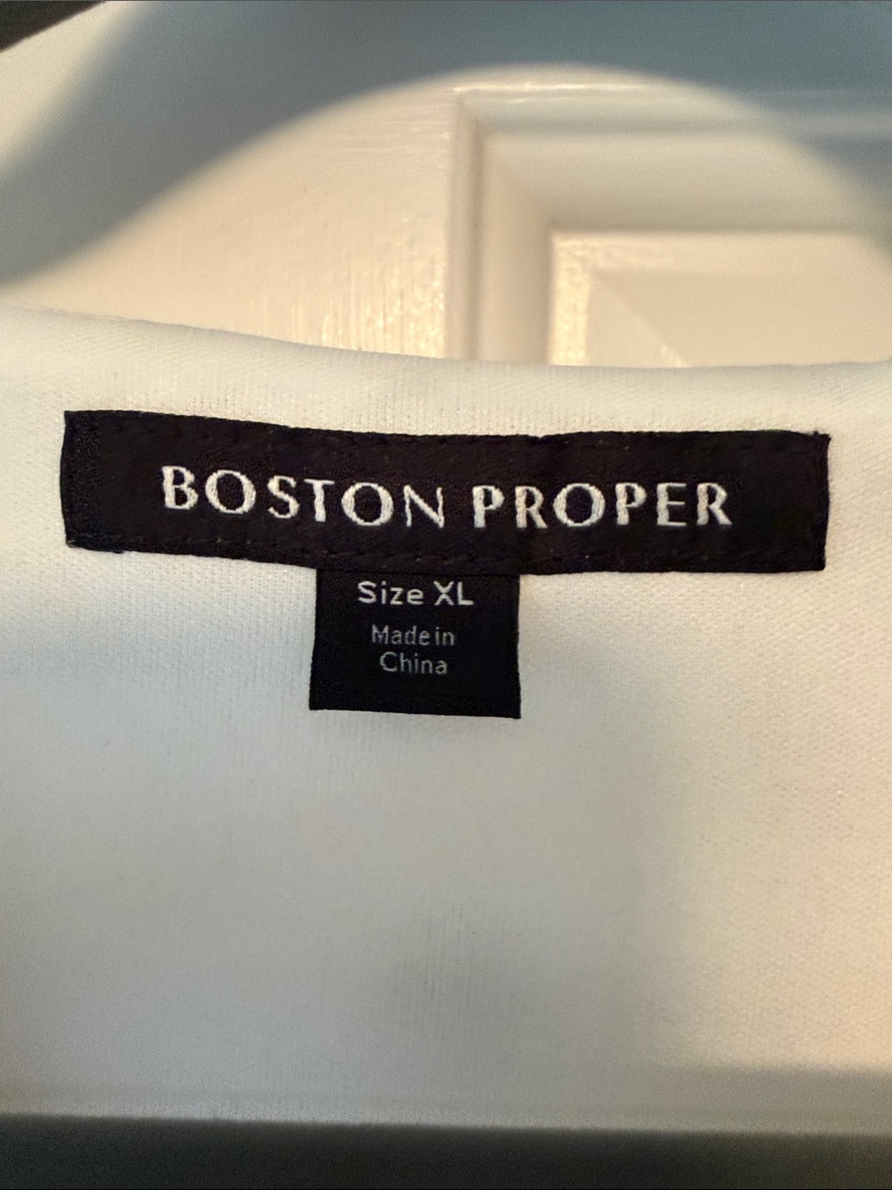 Boston Proper White Daisy Lace V-Neck Dress with Gold Trim - Picture 2 of 4